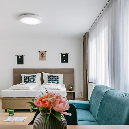 Jarila Boutique By Chors Bratislava